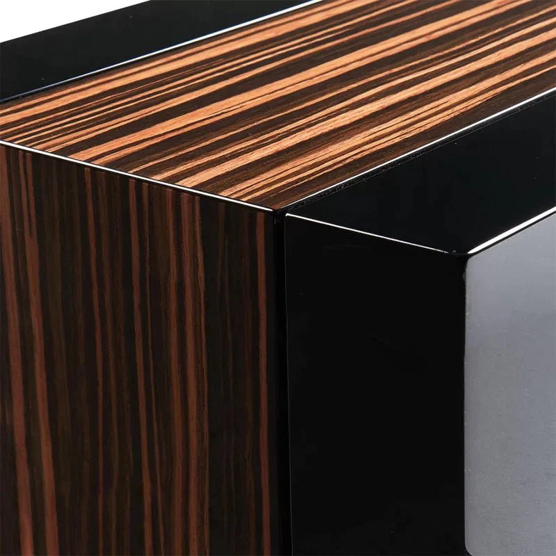 Why Does Macassar Wood Makes a Great Watch Winder Material?