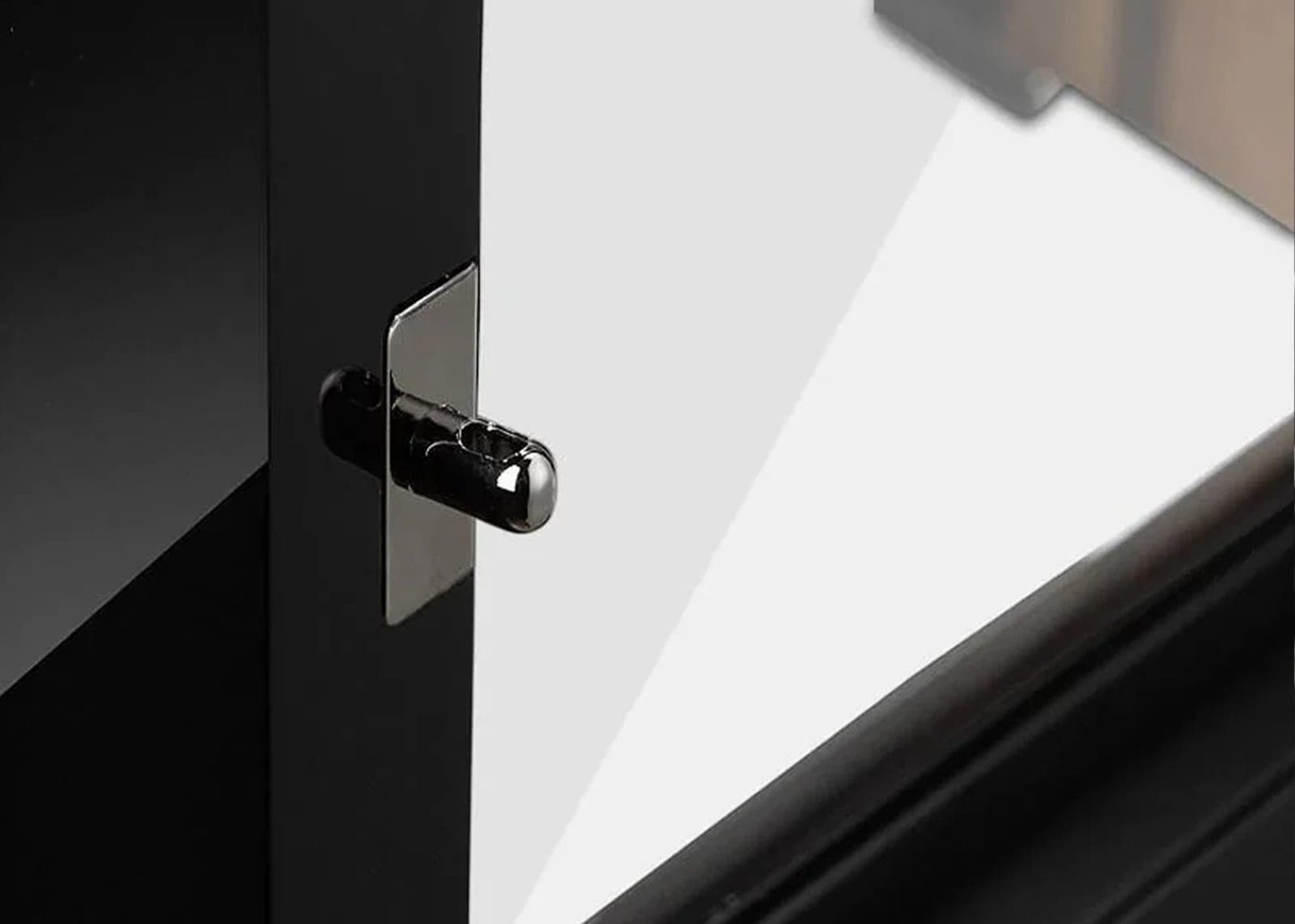Tempered Glass Display