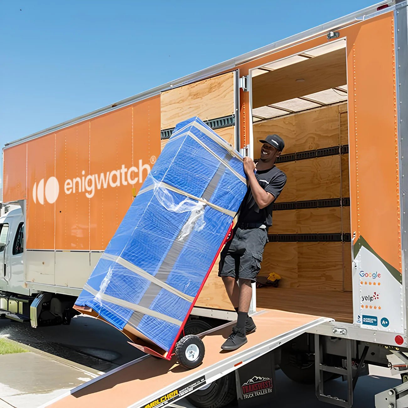 Enigwatch Offers Free Professional Mover Service for Safe Box Purchases