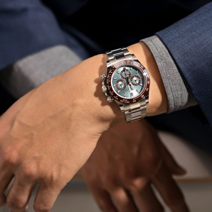 Why Did My Automatic Watch Stop? Troubleshooting Guide