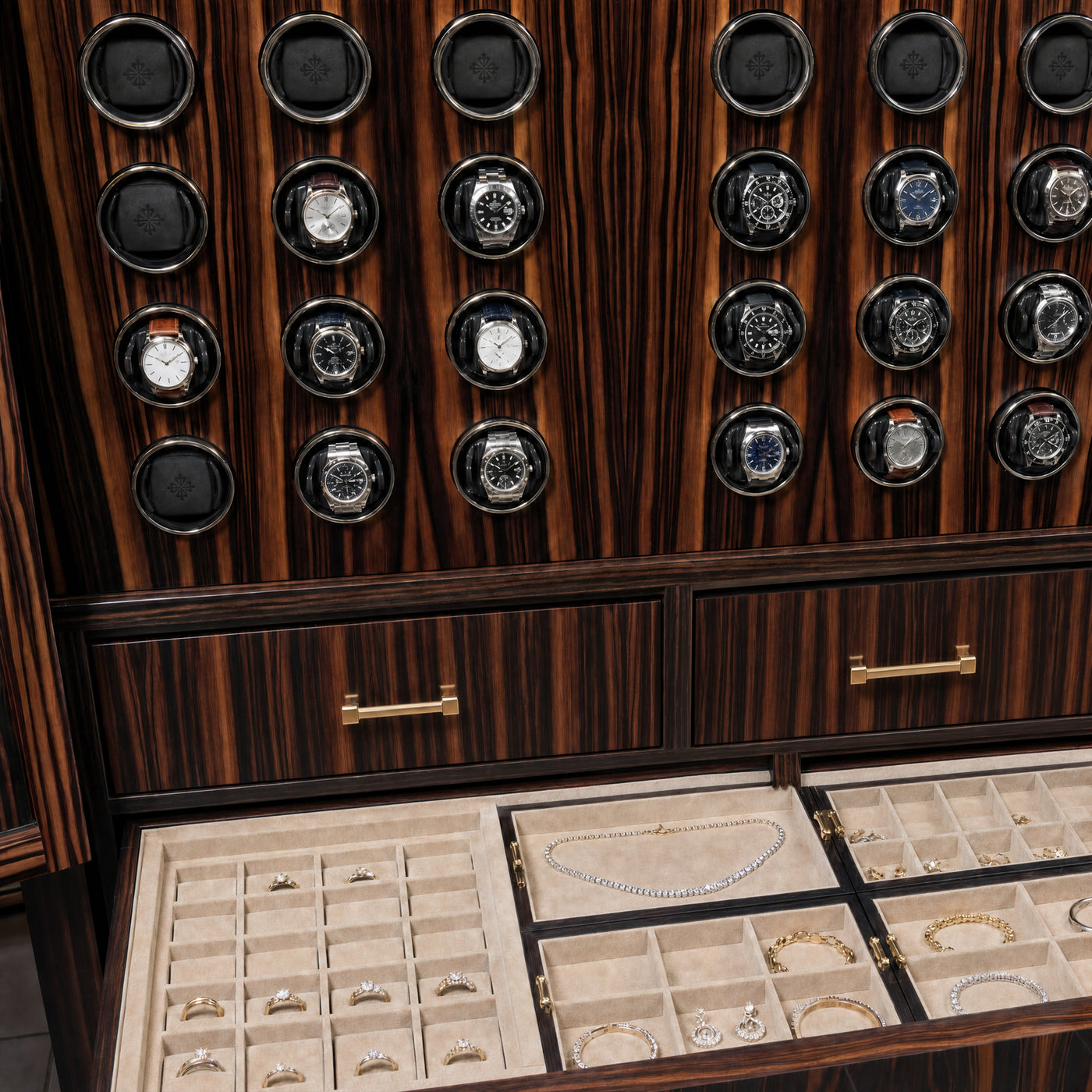 Eterna™ Watch Winder Cabinet