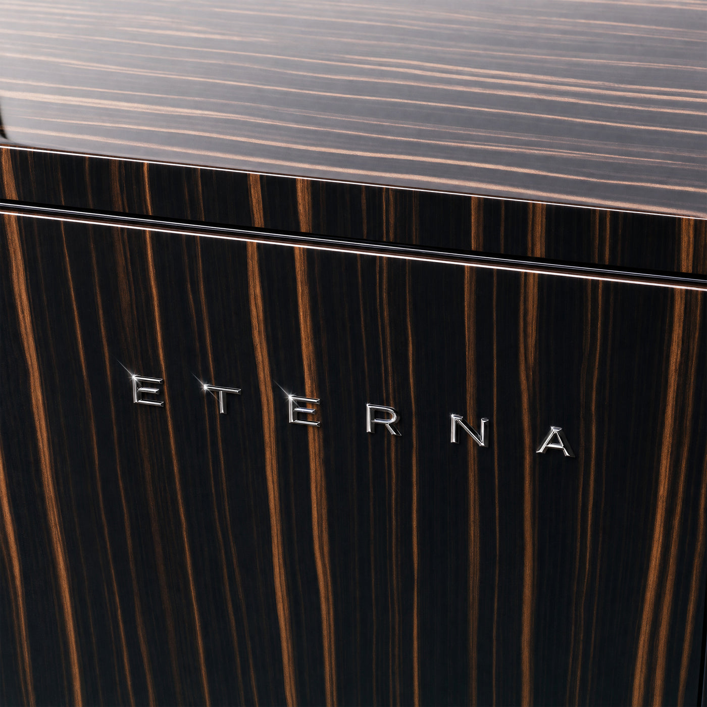 Eterna™ Watch Winder Cabinet