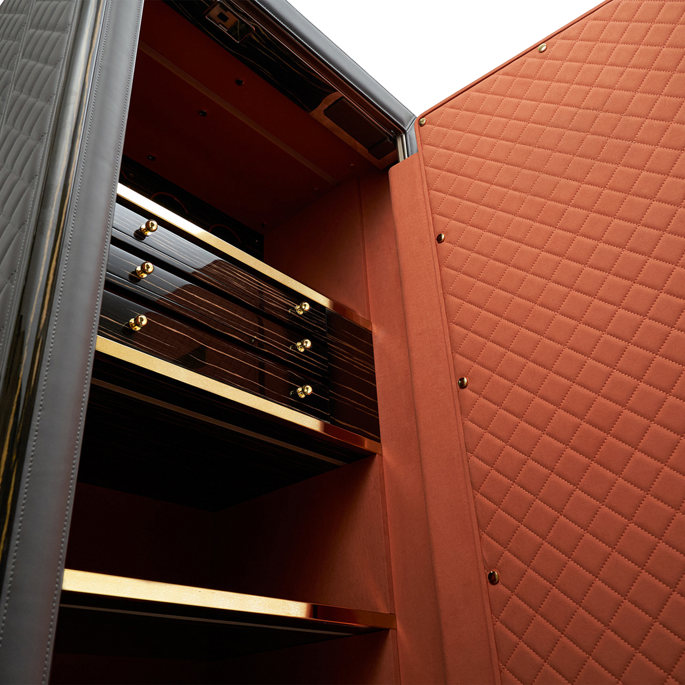 Kryton™ Watch Safe