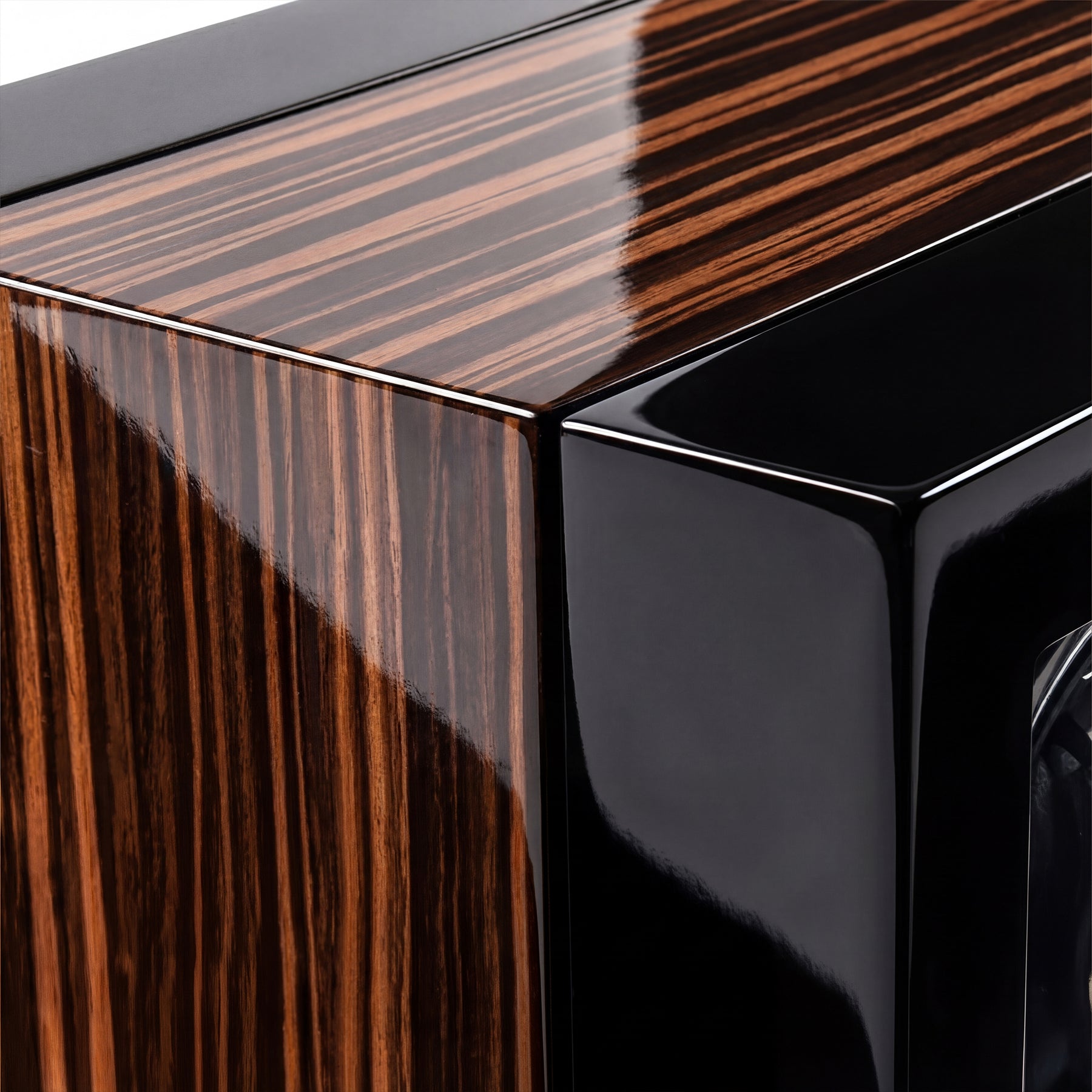 Virtuoso™ Series 6 Watch Winder